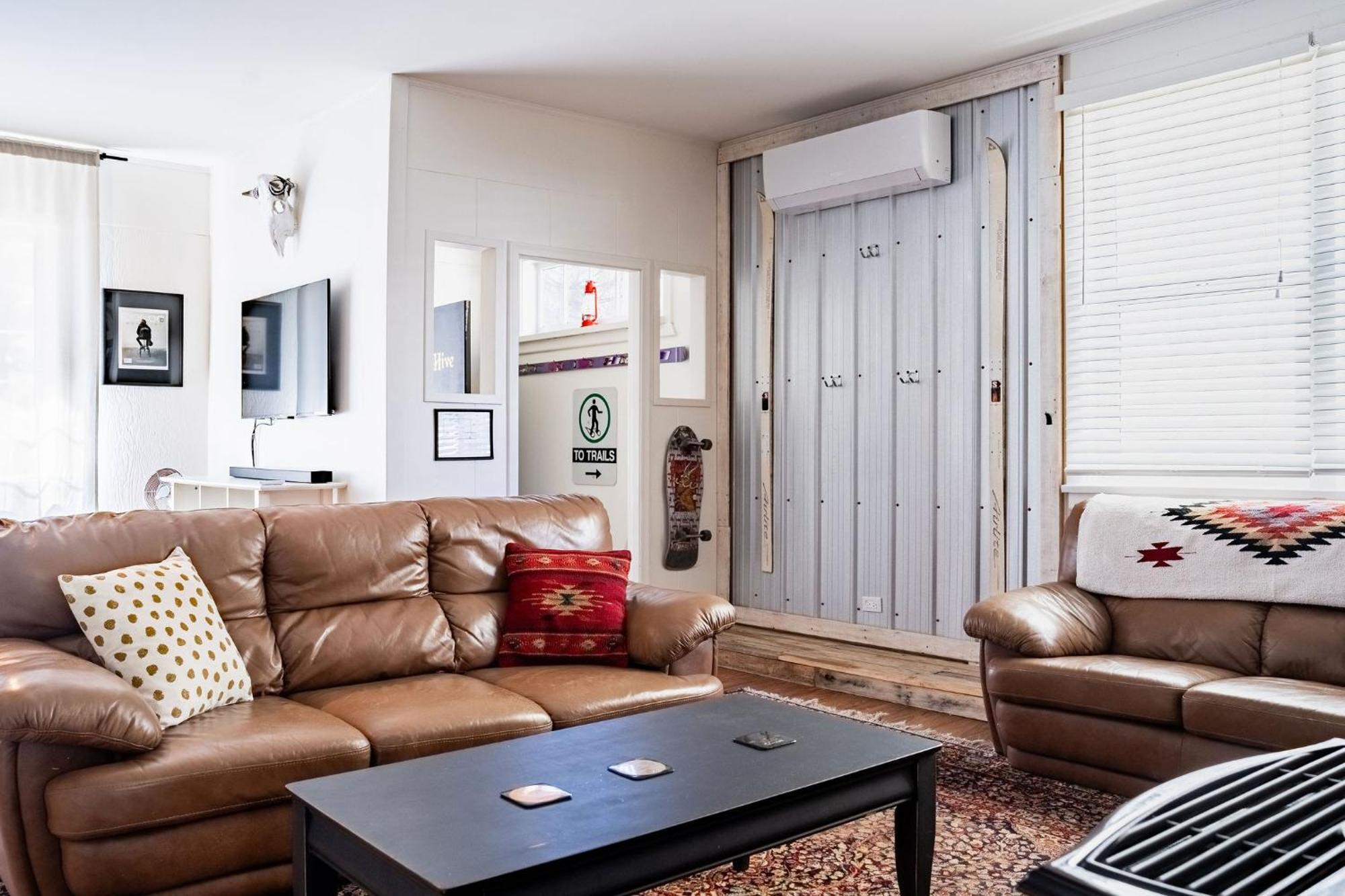 The Downtown Hive By Vacations Revelstoke