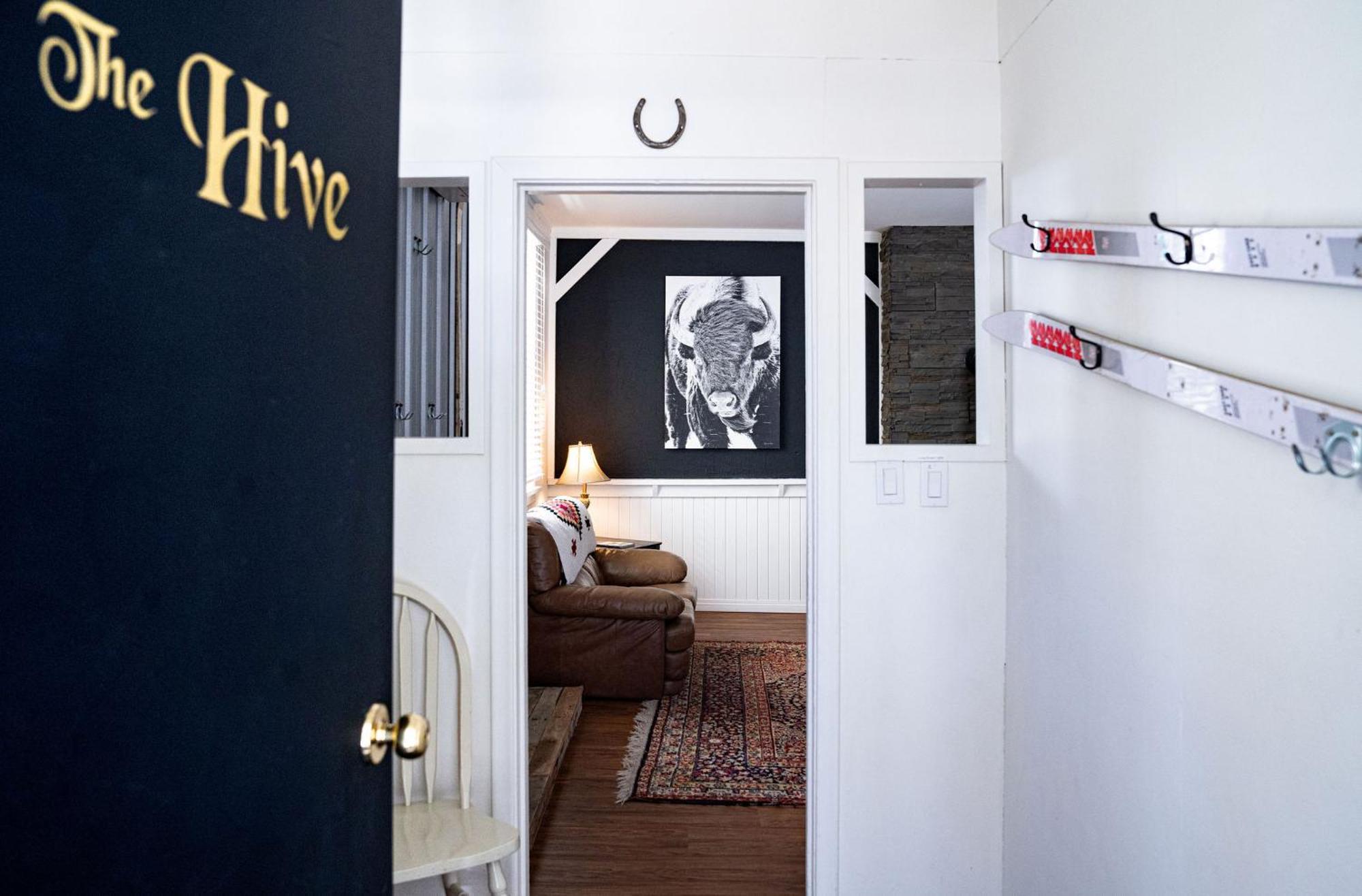 The Downtown Hive By Vacations Holiday home