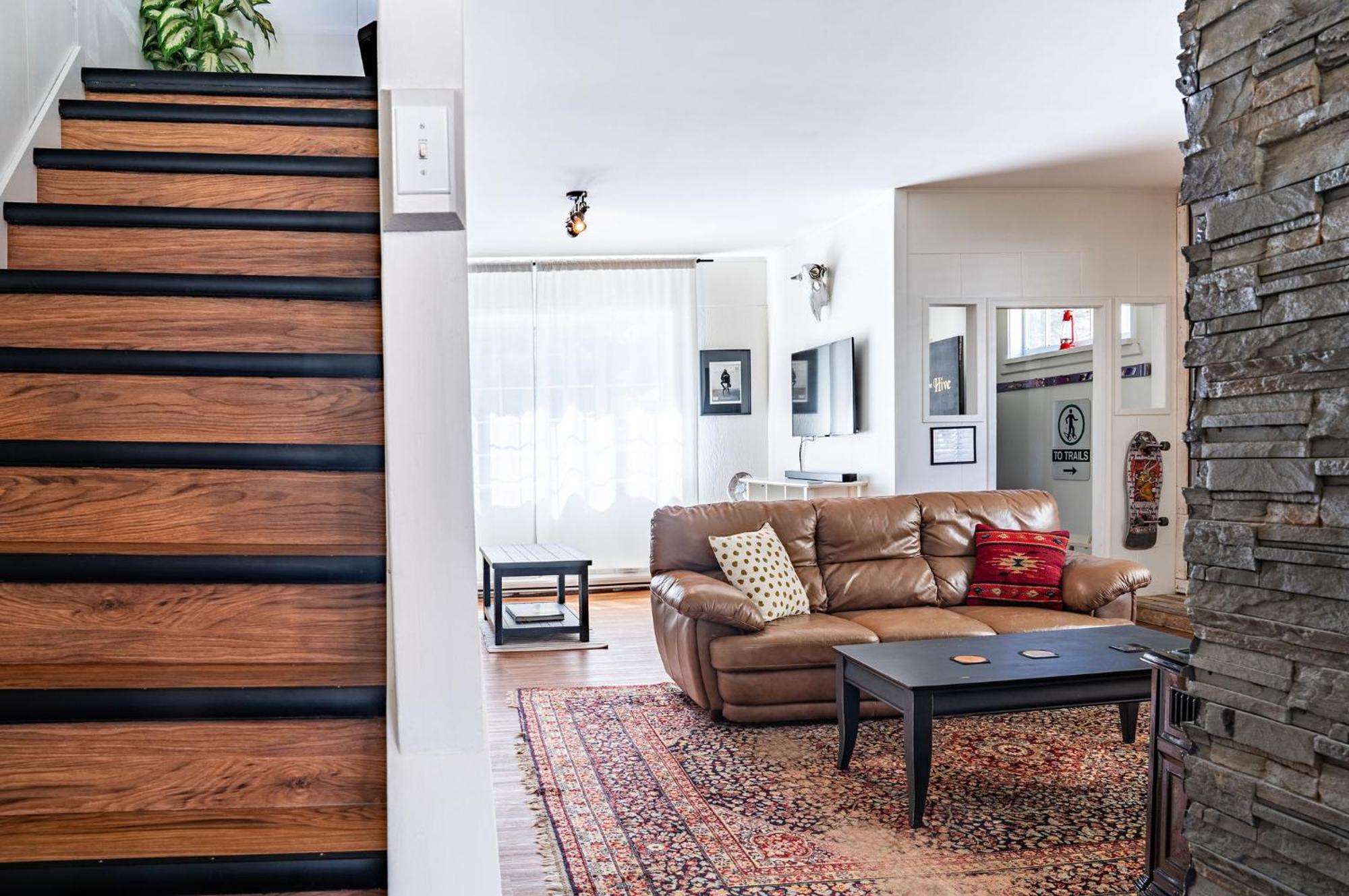 The Downtown Hive By Vacations Revelstoke
